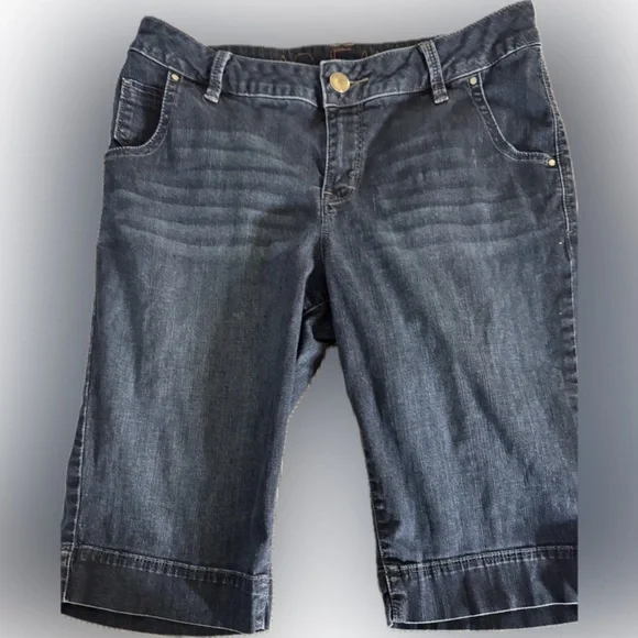 JAG Jeans Denim Bermuda Shorts -Size 10 -Dark Wash -Mid Rise -Little Stretch - Picture 3 of 8